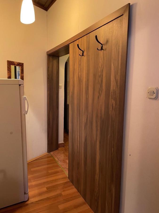 Savin Apartment โอครีด ภายนอก รูปภาพ