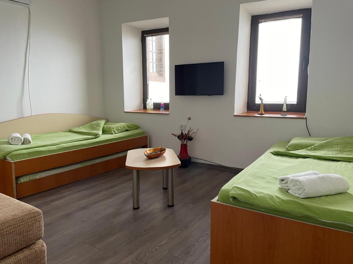 Savin Apartment โอครีด ภายนอก รูปภาพ